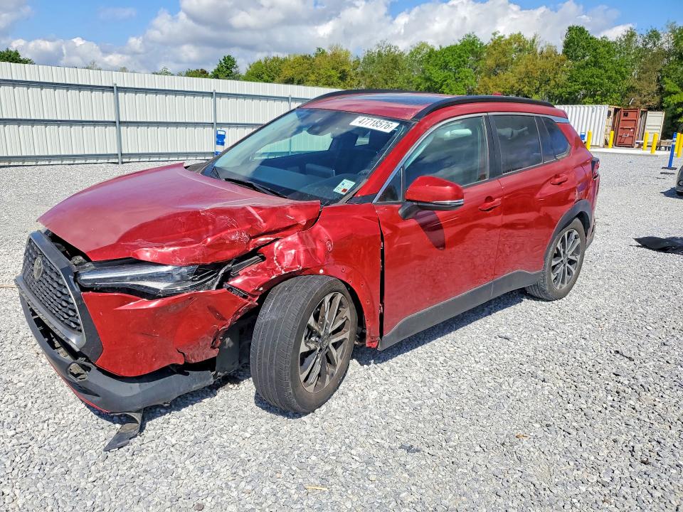 2022 TOYOTA COROLLA CROSS — VIN 7MUDAAAG8NV009118