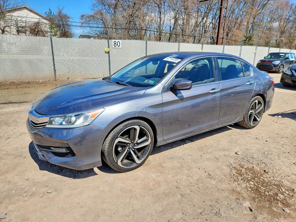 2017 HONDA ACCORD — VIN 1HGCR2F34HA076361
