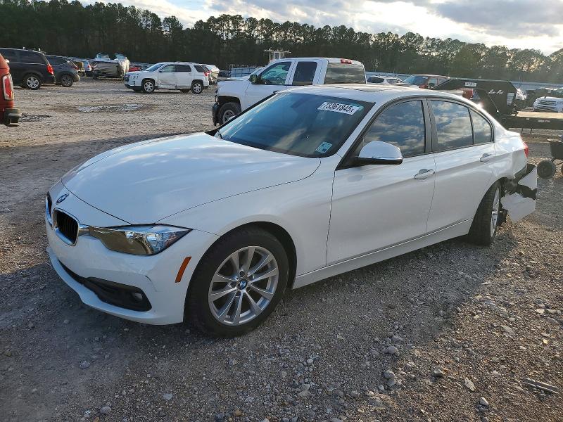 2017 BMW 320 — VIN WBA8E1G54HNU15054