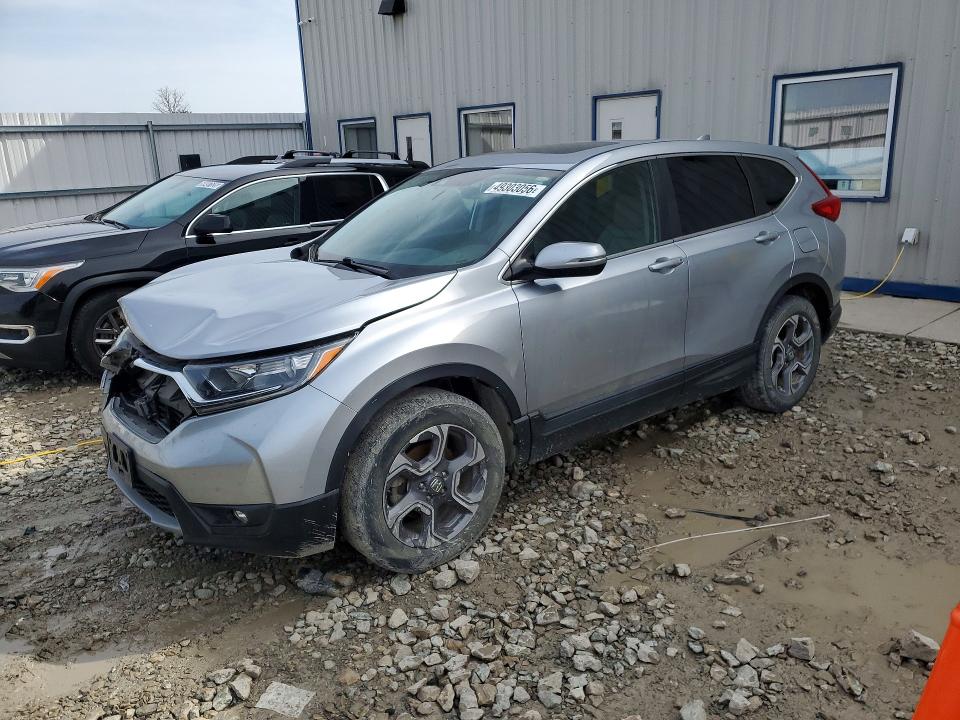 2018 HONDA CR-V — VIN 7FARW2H51JE059177