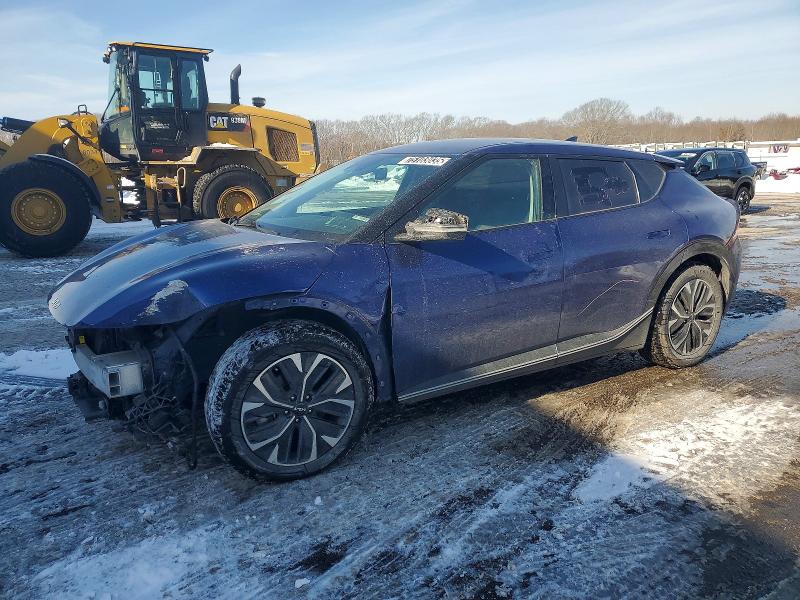 2023 KIA EV6 — VIN KNDC34LA2P5128253