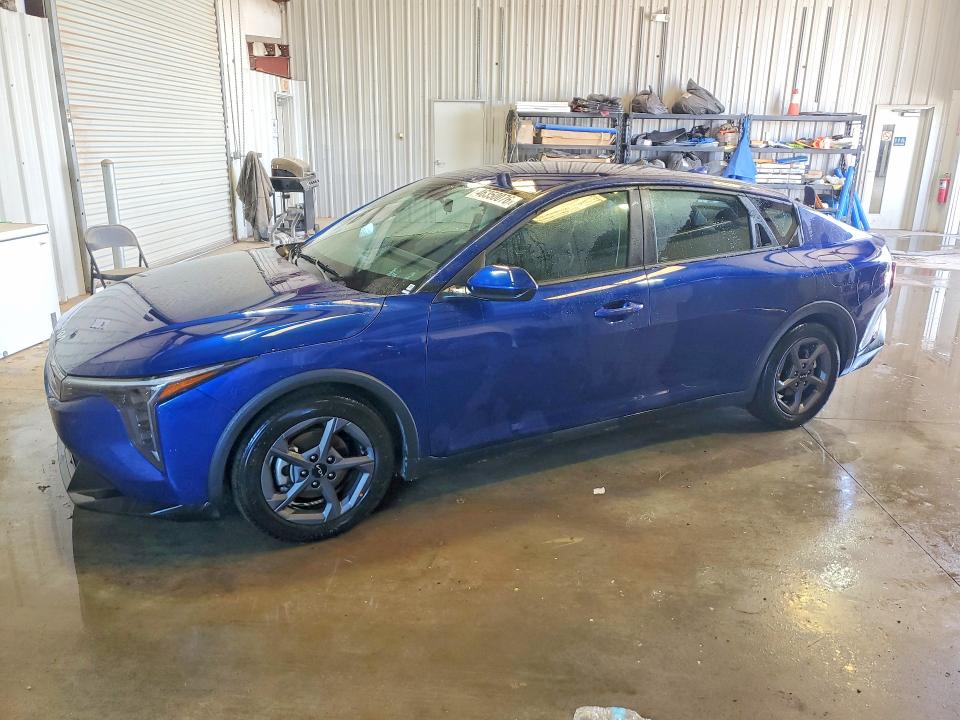 2025 KIA K4 — VIN 3KPFT4DE4SE107349