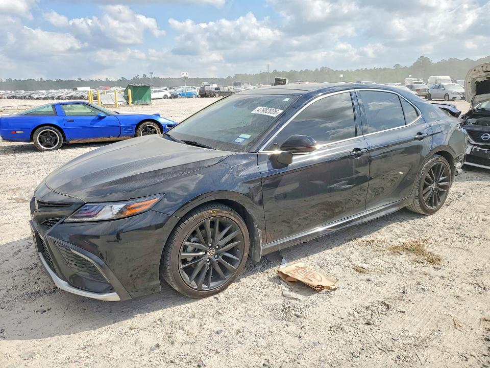 4T1K61AK6NU026501