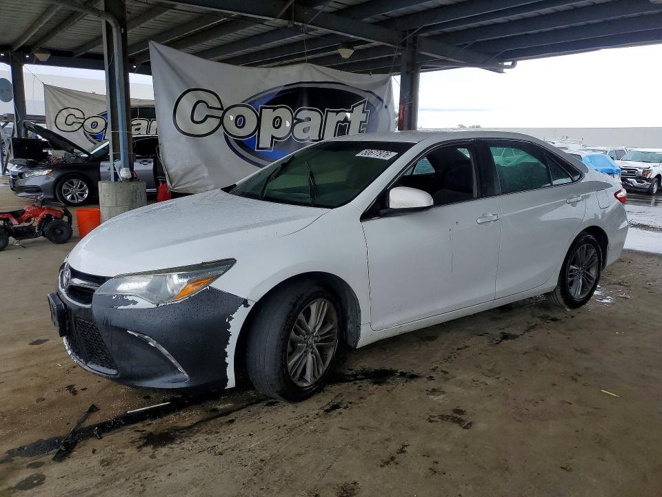 2016 TOYOTA CAMRY — VIN 4T1BF1FK0GU582962