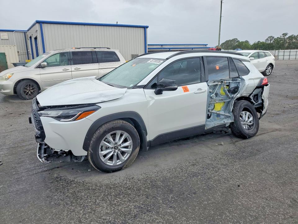 2025 TOYOTA COROLLA CROSS — VIN 7MUCAAAG0SV128000