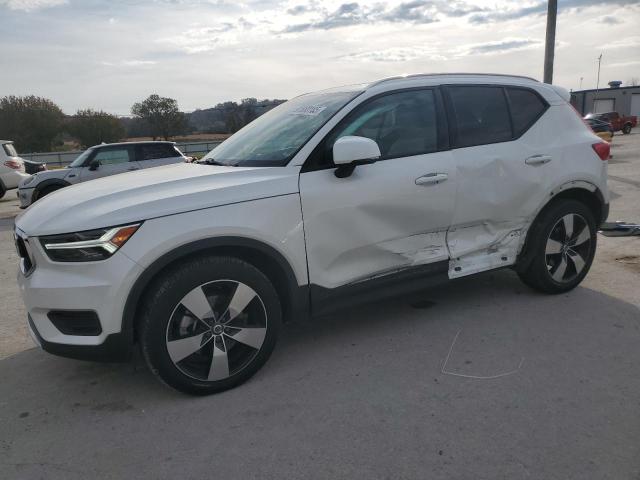 2022 VOLVO XC40 T5 MO — VIN YV4162UK9N2652506