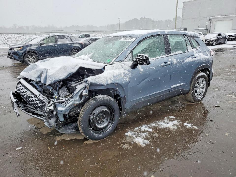 2025 TOYOTA COROLLA CROSS — VIN 7MUAAAAG2SV131049