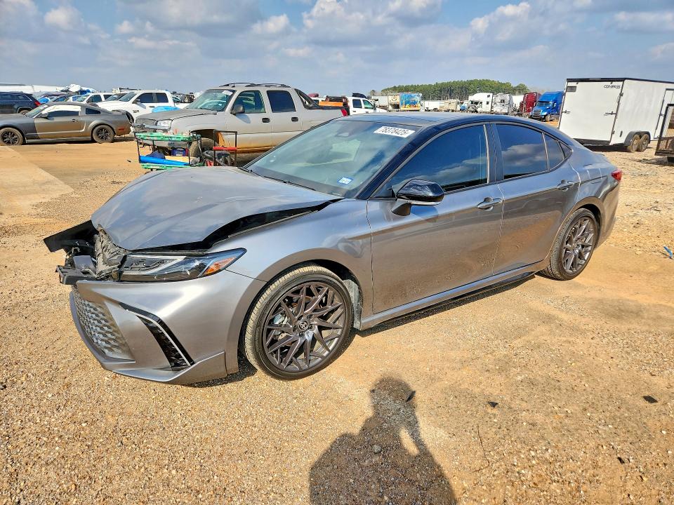 2025 TOYOTA CAMRY — VIN 4T1DAACK5SU585747