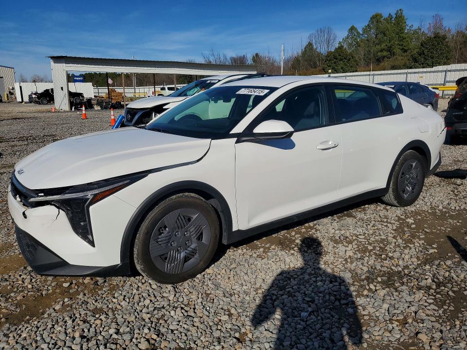 2025 KIA K4 — VIN 3KPFT4DE3SE024317