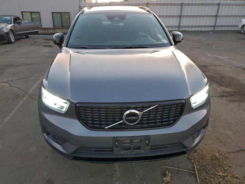 YV4162XZ9K2014034