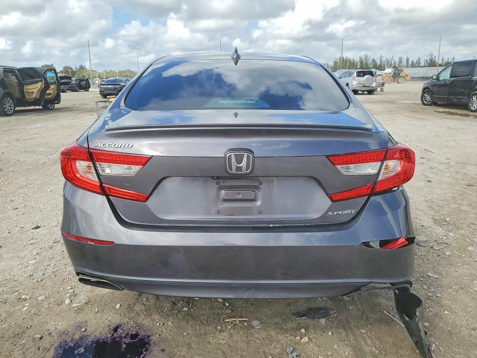 1HGCV1F35KA145930