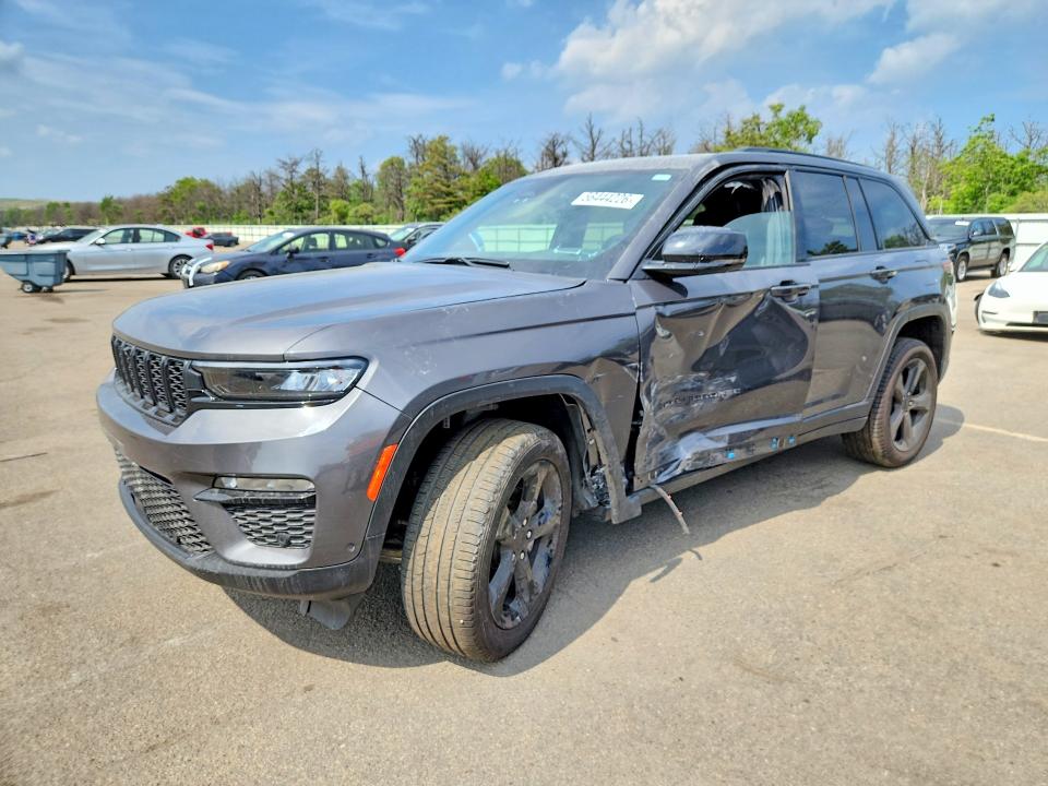 2025 JEEP GRAND CHEROKEE — VIN 1C4RJHBG3SC282505