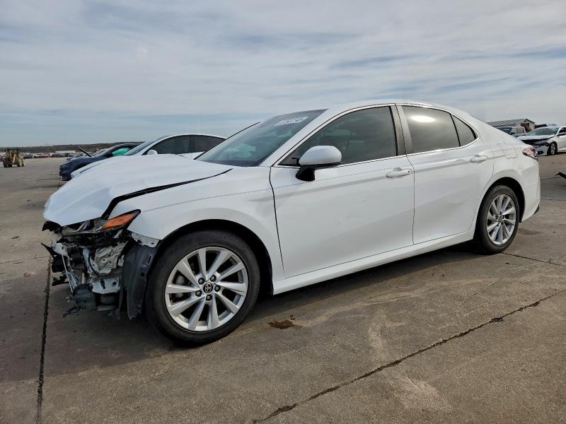 2021 TOYOTA CAMRY — VIN 4T1C11AK2MU579423
