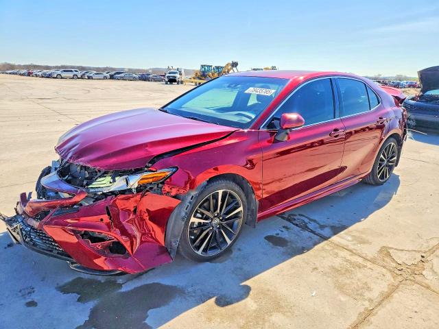 2018 TOYOTA CAMRY — VIN 4T1B61HK1JU638119