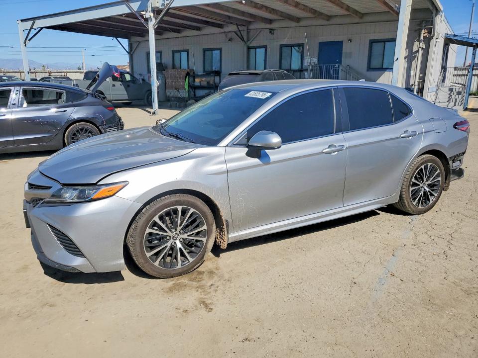 2019 TOYOTA CAMRY — VIN 4T1B11HK2KU818211
