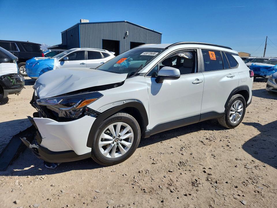 2024 TOYOTA COROLLA CROSS — VIN 7MUCAAAG7RV073040