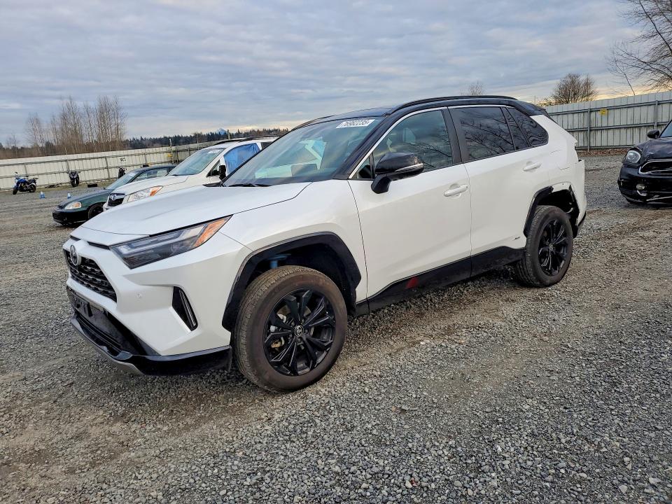 2024 TOYOTA RAV4 HYBRID — VIN 4T3E6RFV9RU152069