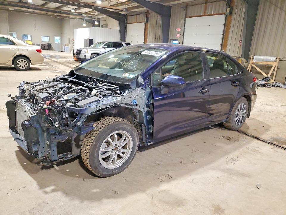 2022 TOYOTA COROLLA HYBRID — VIN JTDEAMDE5NJ044352