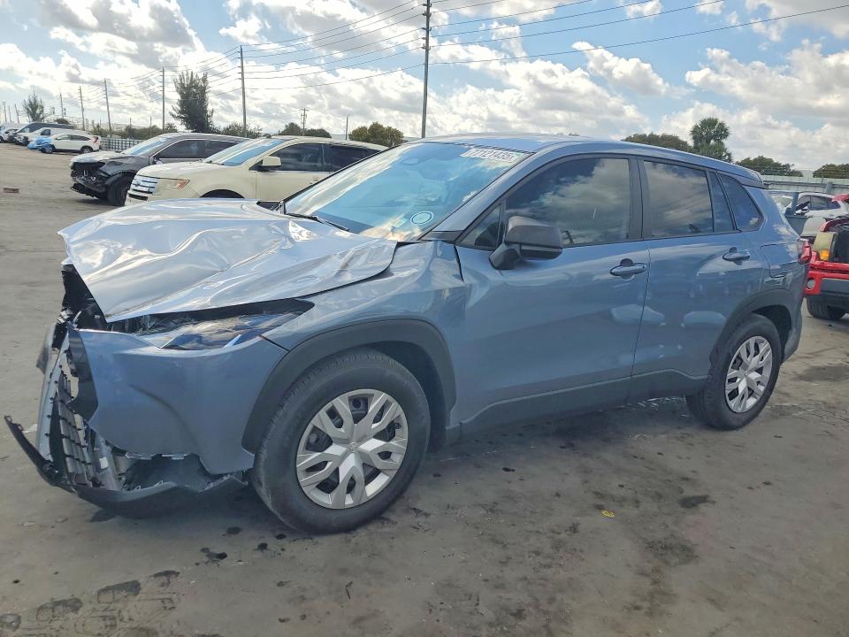 2024 TOYOTA COROLLA CROSS — VIN 7MUAAAAGXRV108743