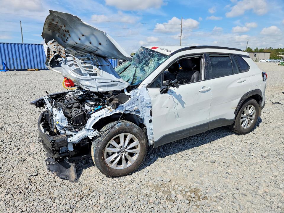 2025 TOYOTA COROLLA CROSS — VIN 7MUCAAAG6SV135422