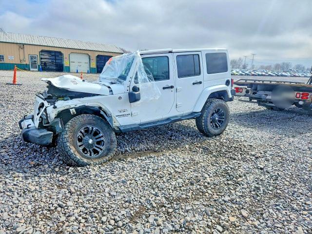 2016 JEEP WRANGLER UNLIMITED — VIN 1C4BJWEG8GL313742