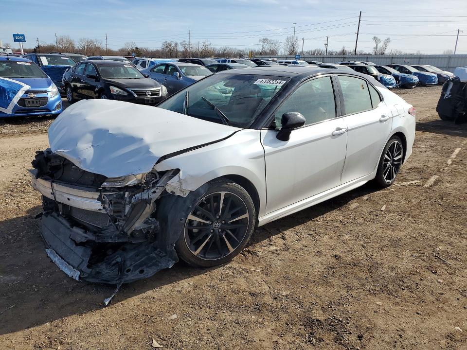2018 TOYOTA CAMRY — VIN 4T1B61HK7JU150454
