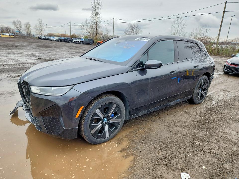 2023 BMW IX — VIN WB513CF06PCL80129