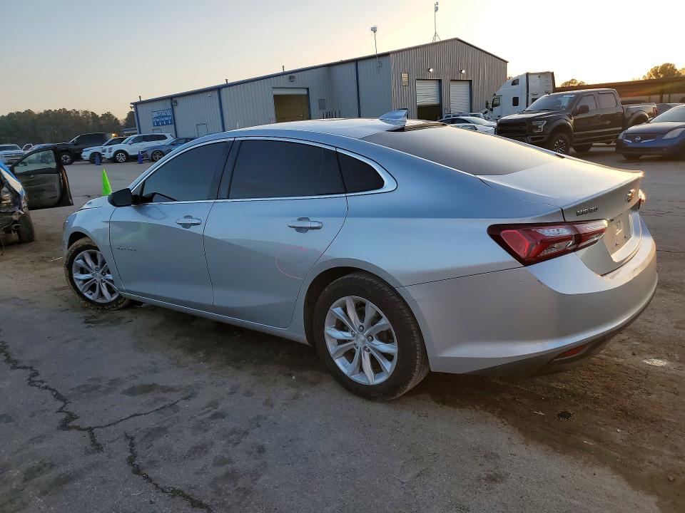 1G1ZD5ST3KF158082