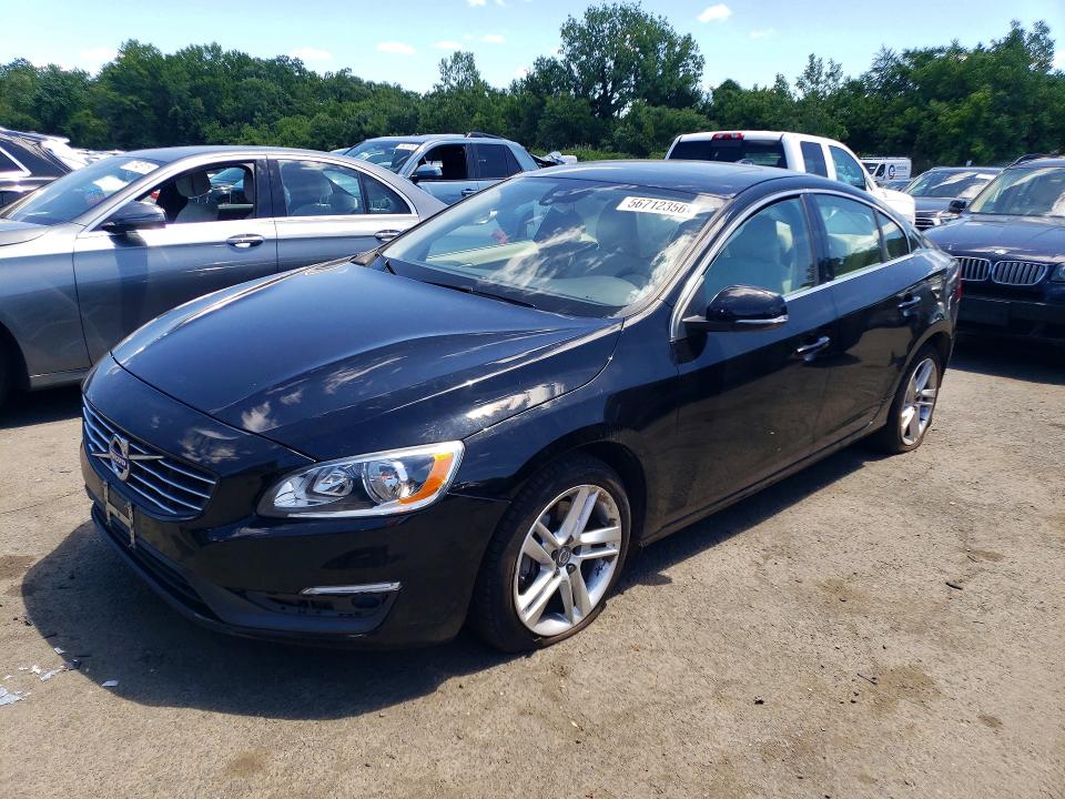 YV1612TK8F1361179