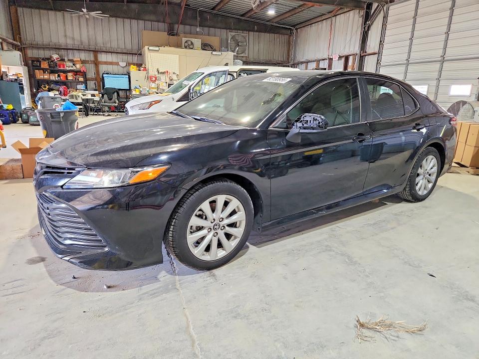 2018 TOYOTA CAMRY — VIN 4T1B11HK4JU072908