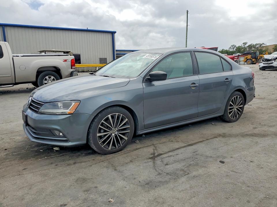 2017 VOLKSWAGEN JETTA — VIN 3VWD17AJ7HM301773