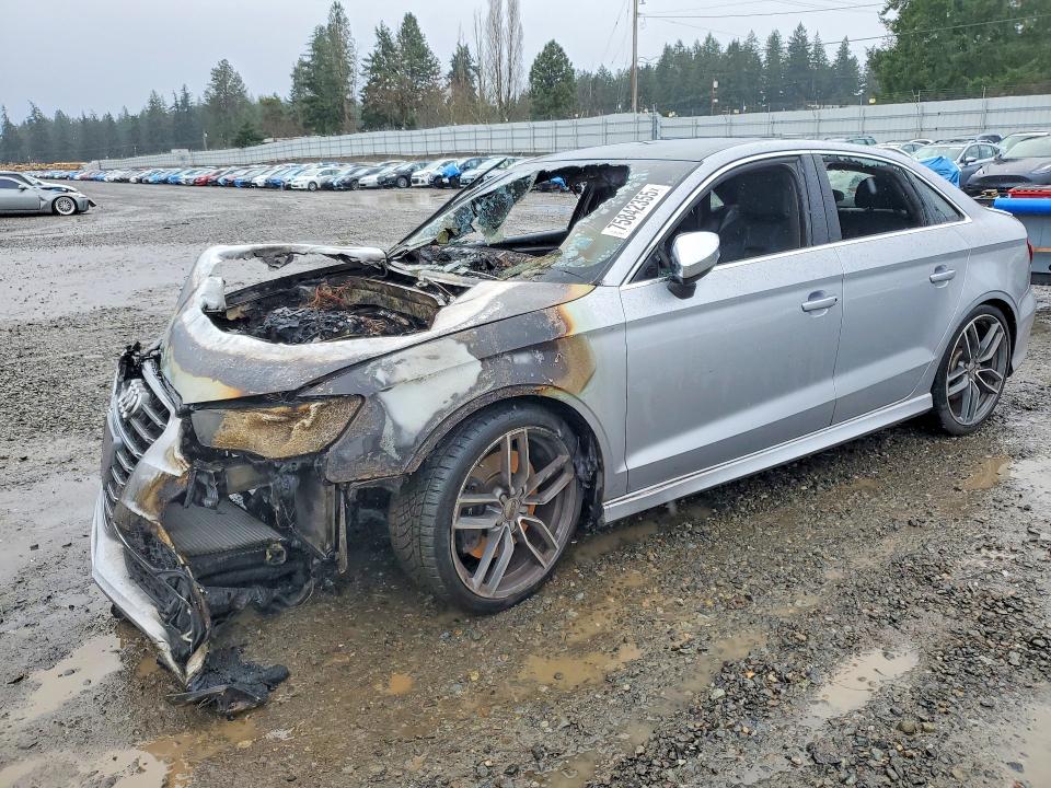 2015 AUDI S3 PRESTIG — VIN WAUFFGFF2F1093729