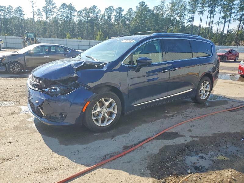2018 CHRYSLER PACIFICA — VIN 2C4RC1EG1JR351288