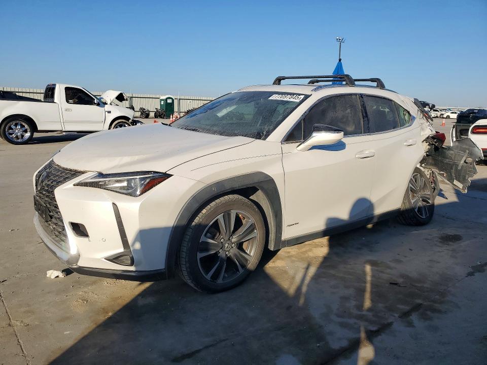 2020 LEXUS UX — VIN JTHP3JBH9L2029972