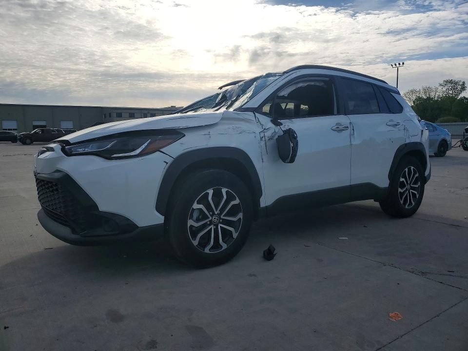 2025 TOYOTA COROLLA CROSS HYBRID — VIN 7MUFBABG6SV084562