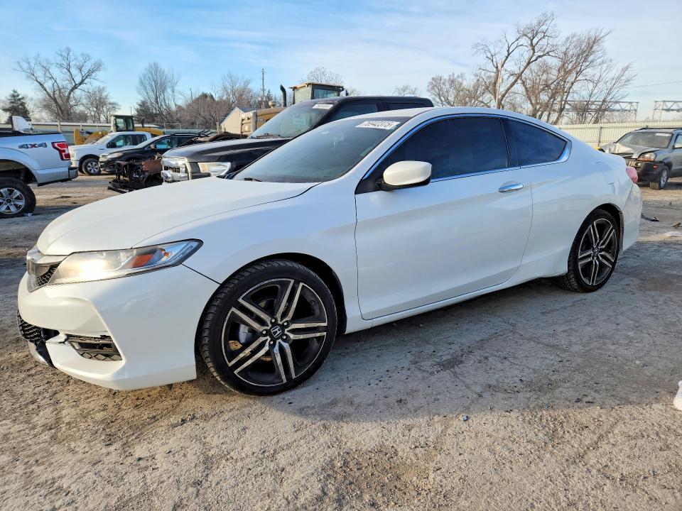 2016 HONDA ACCORD — VIN 1HGCT1B34GA008111