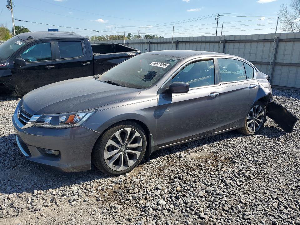 2015 HONDA ACCORD — VIN 1HGCR2F50FA090661