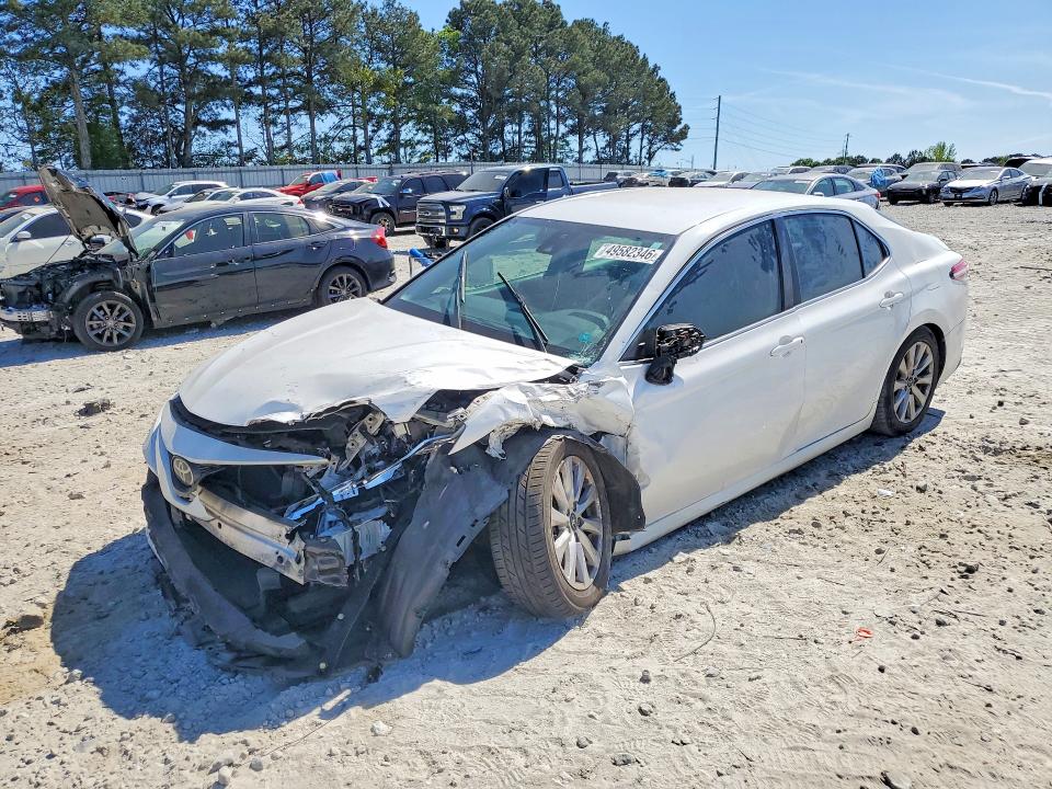 2018 TOYOTA CAMRY — VIN 4T1B11HK6JU538841