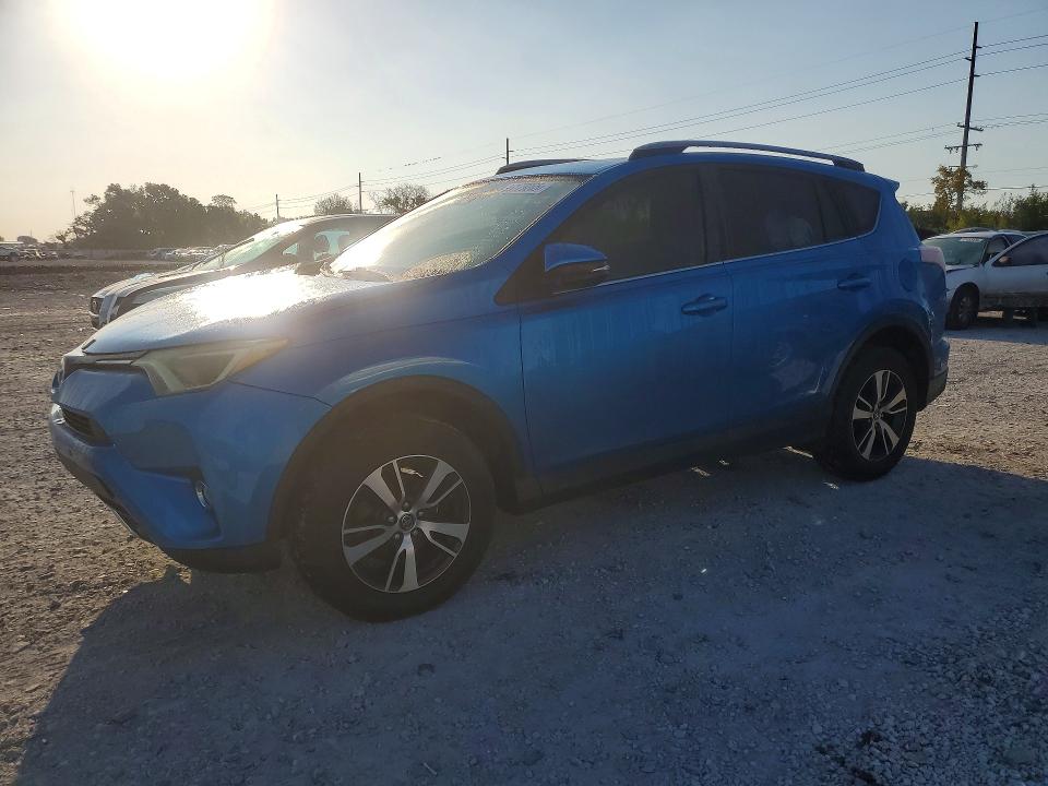 2018 TOYOTA RAV4 — VIN JTMWFREV6JD122230