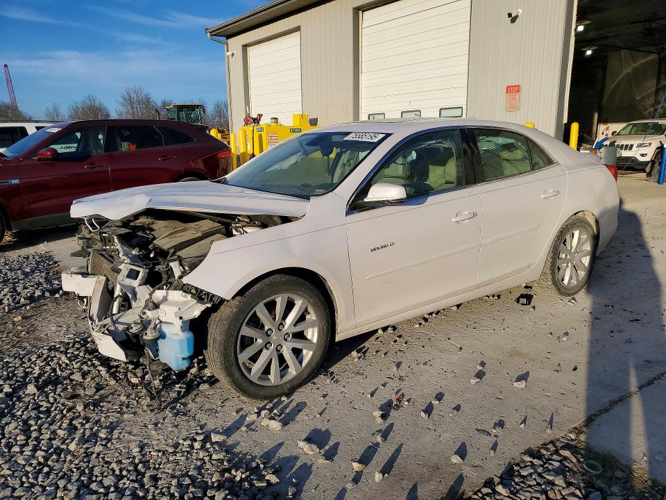 2015 CHEVROLET MALIBU — VIN 1G11E5SX6FF233070