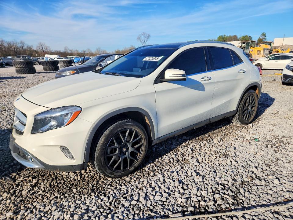 2017 MERCEDES-BENZ GLA — VIN WDCTG4EB3HJ340902