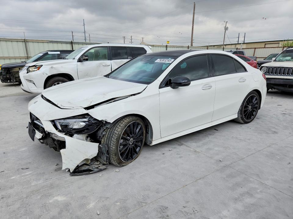 2022 MERCEDES-BENZ A — VIN W1K3G4FB3NJ373534