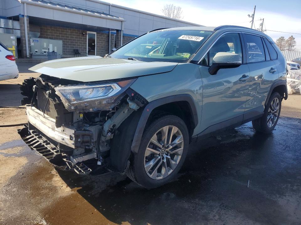 2019 TOYOTA RAV4 — VIN JTMA1RFV7KD018175