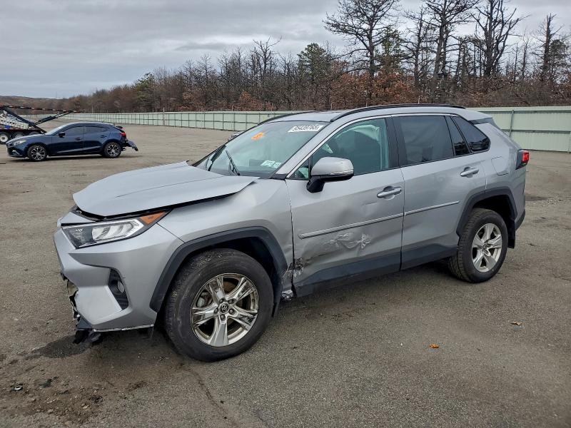 2021 TOYOTA RAV4 — VIN 2T3P1RFV5MC192845
