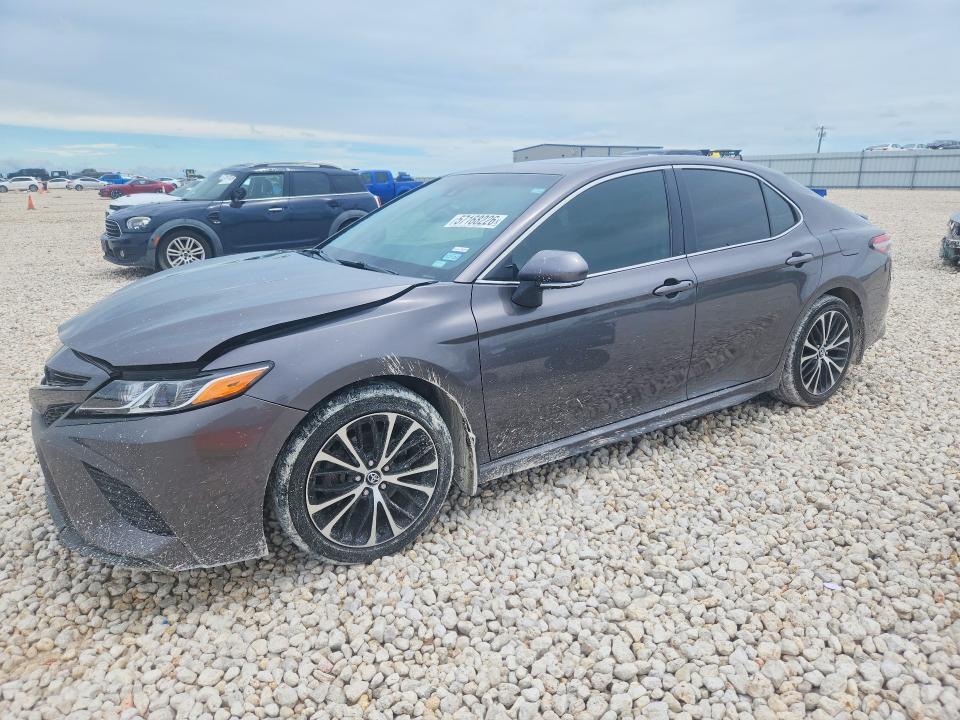 4T1B11HK8JU550540