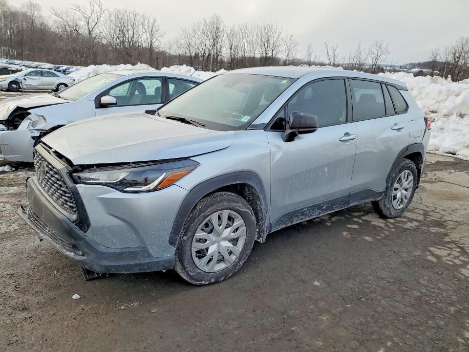 2022 TOYOTA COROLLA CROSS — VIN 7MUAAABG1NV002285