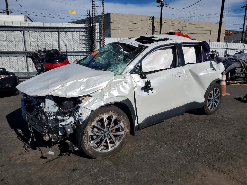2024 TOYOTA COROLLA CROSS — VIN 7MUDAABG9RV110723