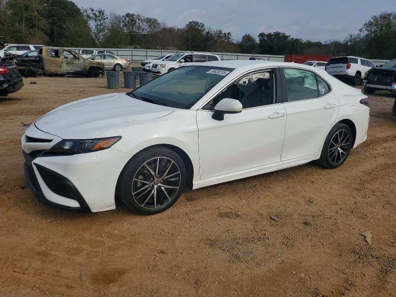 2021 TOYOTA CAMRY — VIN 4T1G11AK3MU405877