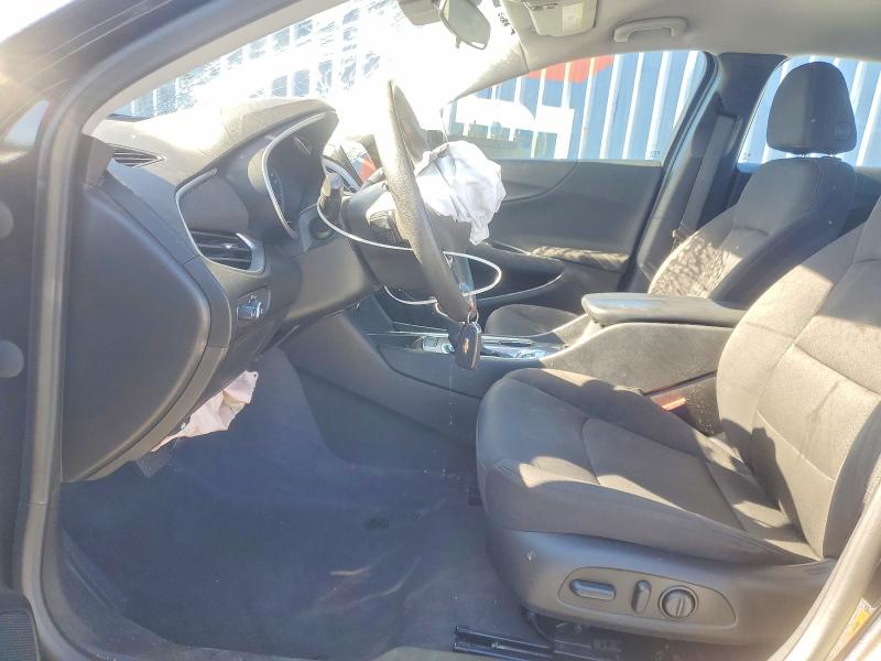 1G1ZD5ST6PF185882