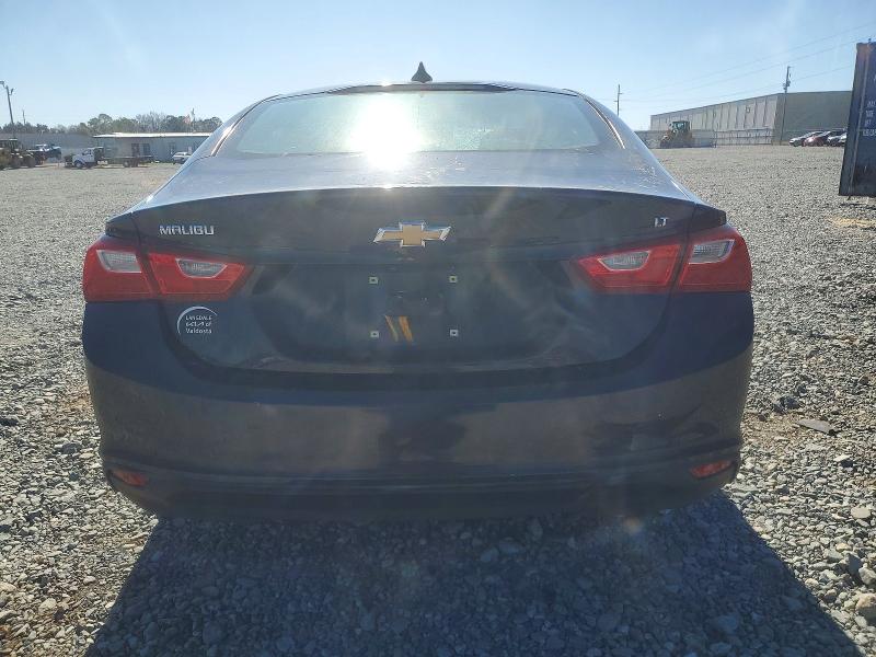 1G1ZD5ST6PF185882